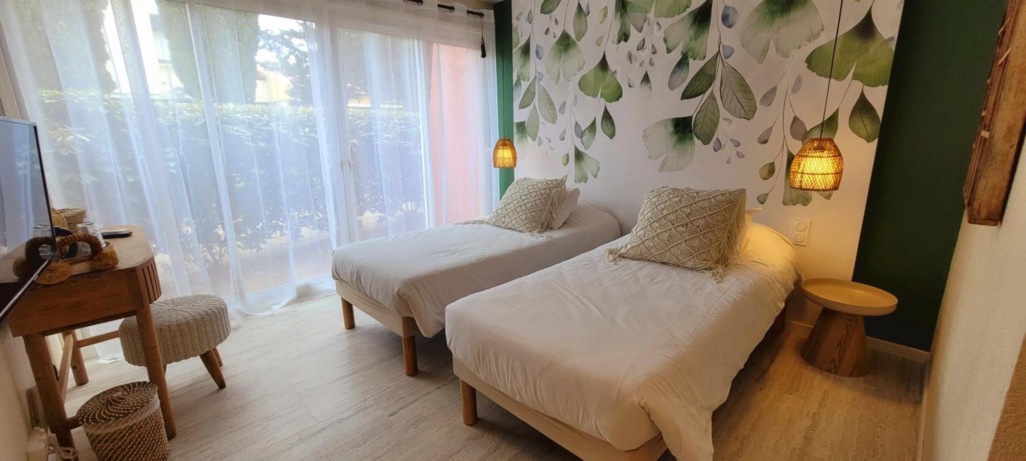 Hotel Tennis International Agde Bagian luar foto
